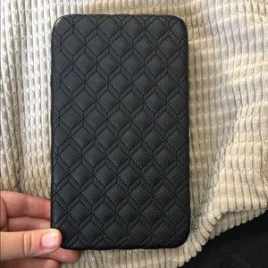 Merona Snap Close Clutch Wallet